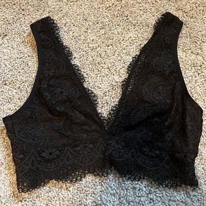 Victoria’s Secret Bralette. Size Small.